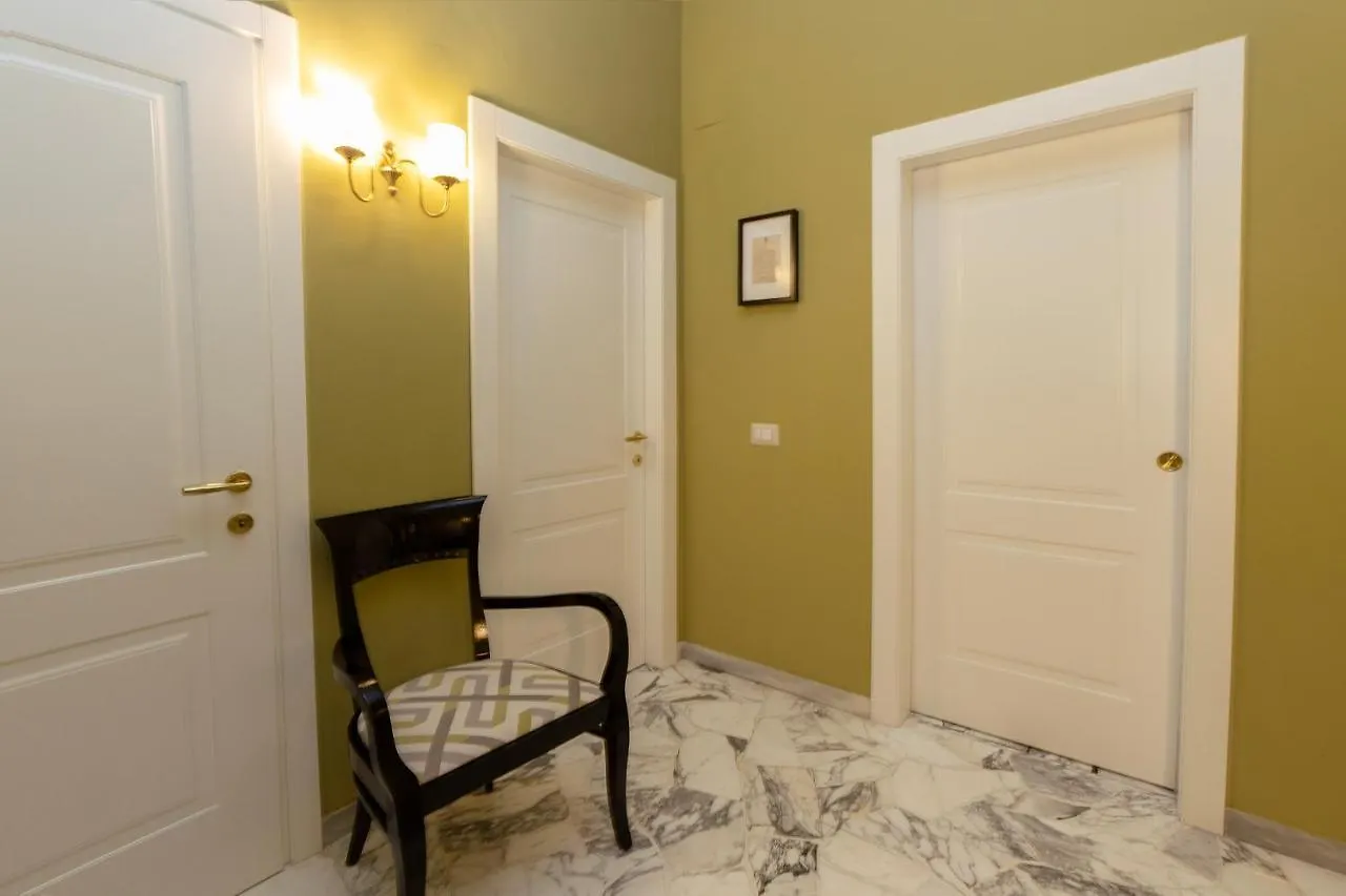 Lilly Apartment Florens Italien